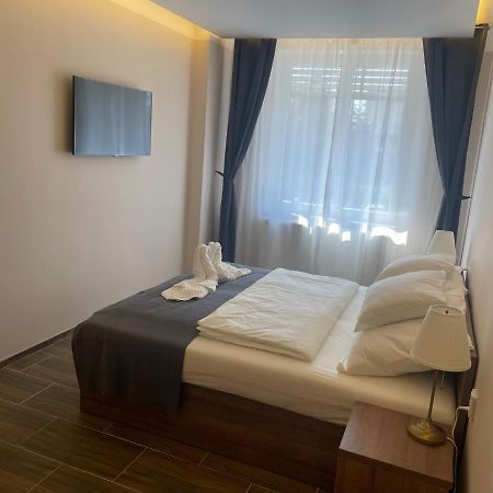 MP hotel Znojmo Buitenkant foto